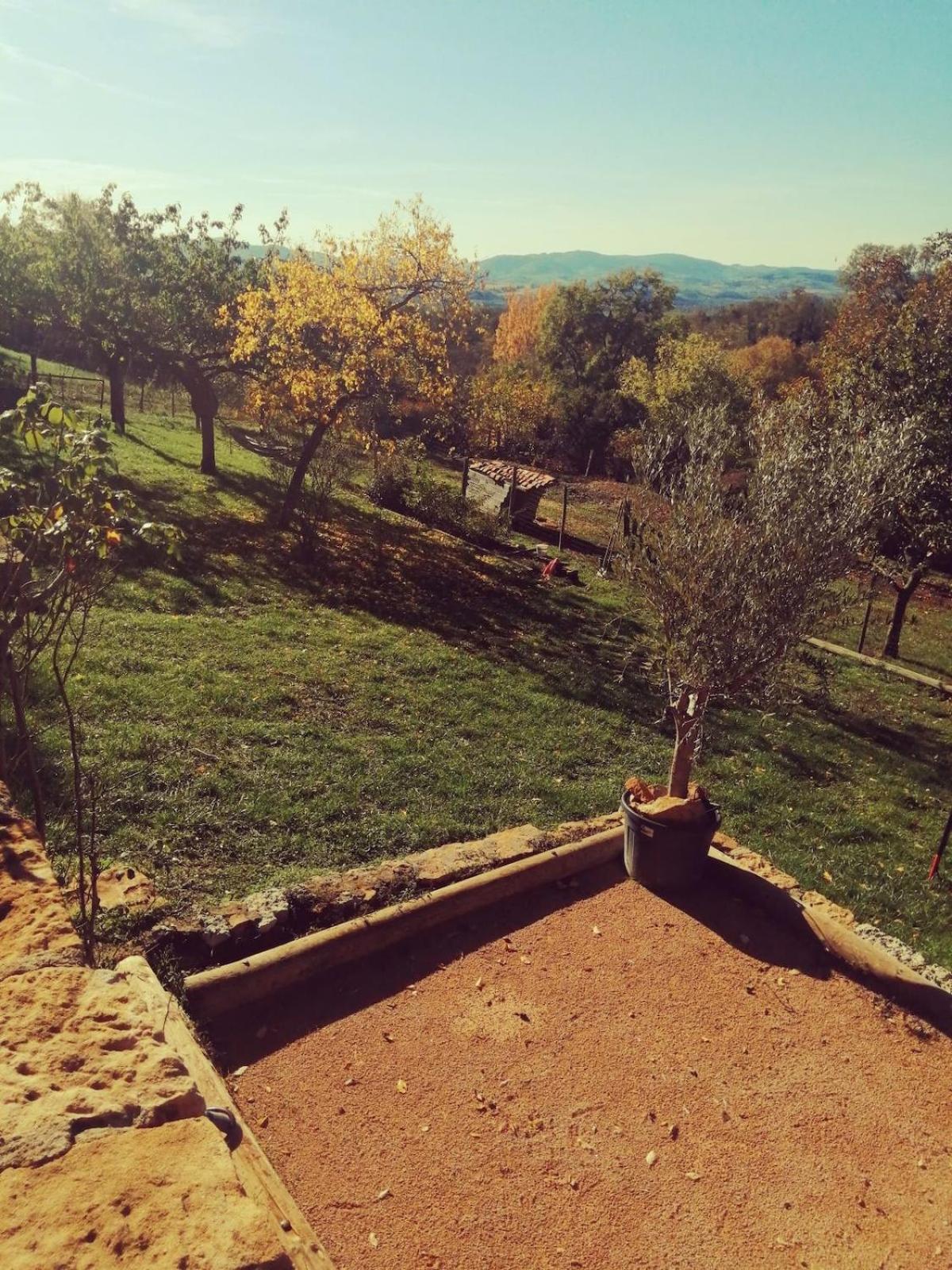 Une Evasion Dans Les Pierres Dorees Moire Exterior foto